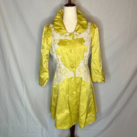 Modcloth Ryu Belles of Ireland Coat - Picture 3 of 8